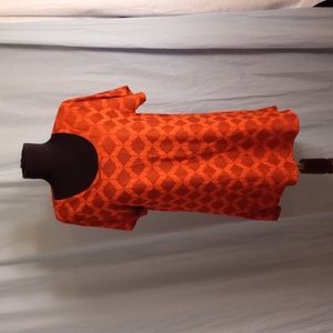 LuLaRoe M Classic T Tee Shirt NWT Orange